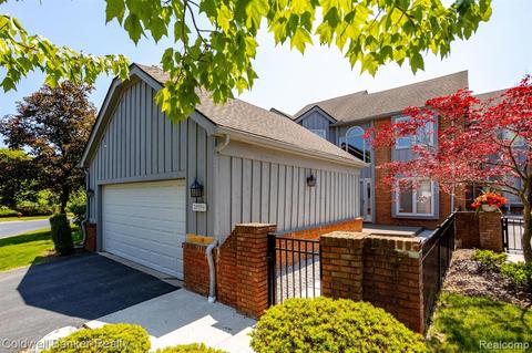 28559 Venice Ct #39, Farmington Hills, MI 48334