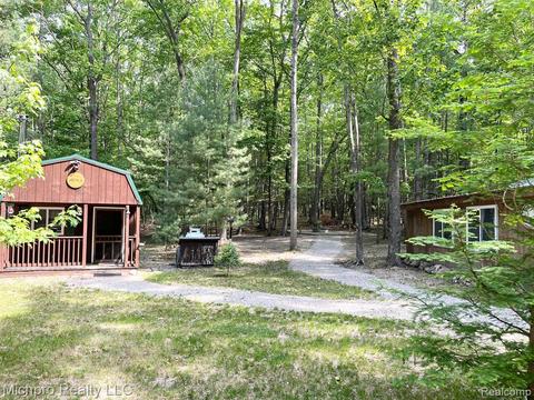 166 Marshview Dr, West Branch, MI 48661