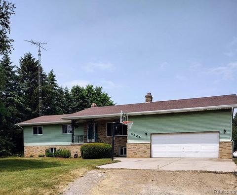 5324 W Sanilac Rd, Vassar, MI 48768