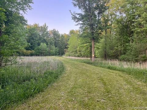 Par B Wilder Road, Lapeer, MI 48446