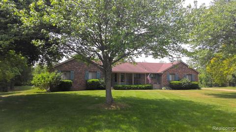 2076 Valley Vista Dr, Davison, MI 48423