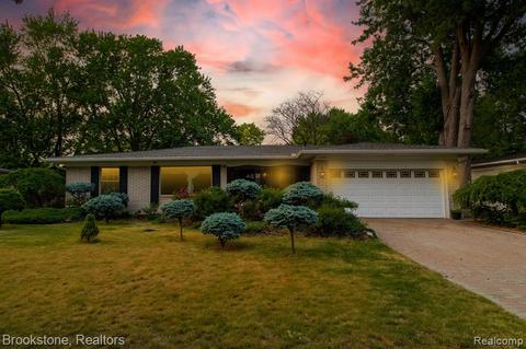 11409 Masonic Blvd, Warren, MI 48093