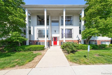 440 Baldwin Ave #71, Rochester, MI 48307