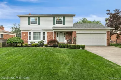 1795 Lexington St, Plymouth, MI 48170