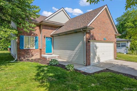 33933 Chope, Clinton Township, MI 48035