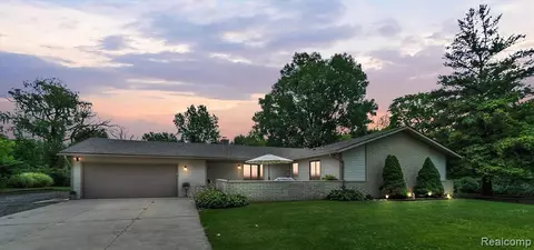 1599 S Lotz Rd, Canton, MI 48188