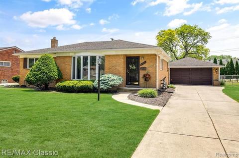 27801 Barkley St, Livonia, MI 48154