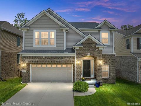18907 Denali Cir, Northville, MI 48168
