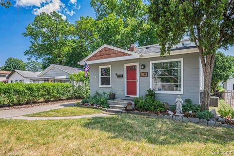 2144 Goulson Ave, Warren, MI 48091
