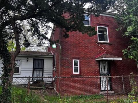 9390 Faust Ave, Detroit, MI 48228