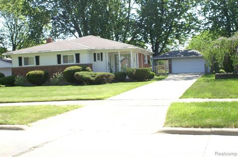 7345 Amboy St, Dearborn Heights, MI 48127