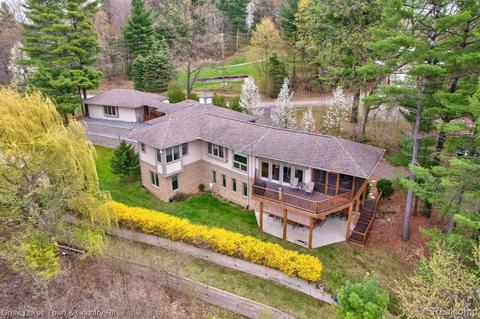 7770 Orchard Ln, Millington, MI 48746