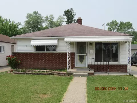 4694 Polk St, Dearborn Heights, MI 48125