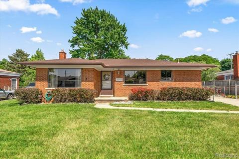 31442 Gloede Dr, Warren, MI 48088