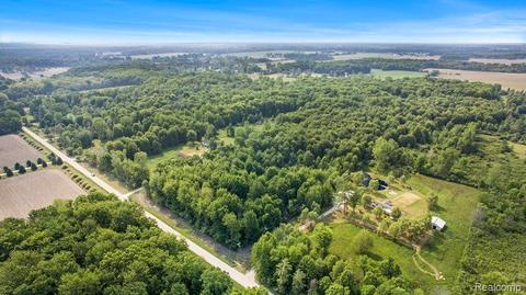 0 Bean Rd, Avoca, MI 48006