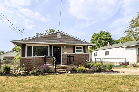 205 E Naldrette St, Durand, MI 48429