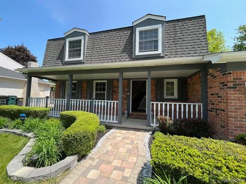 4311 Reilly Dr, Troy, MI 48085