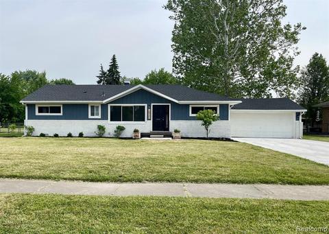 15721 Bellaire Ave, Allen Park, MI 48101