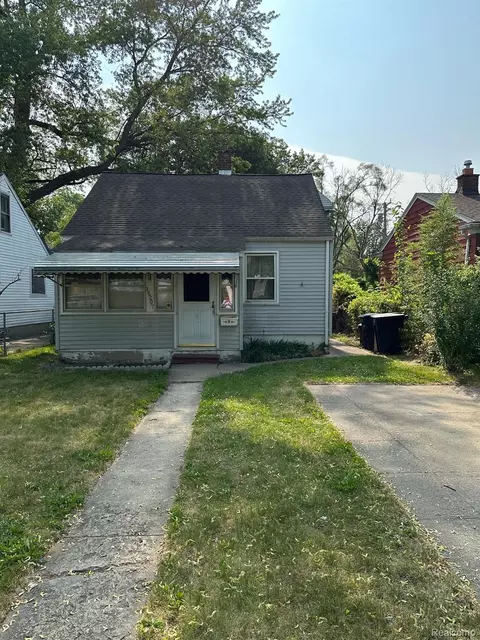 16207 Woodbine St, Detroit, MI 48219