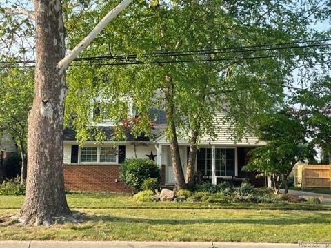 2951 Harrison, Trenton, MI 48183