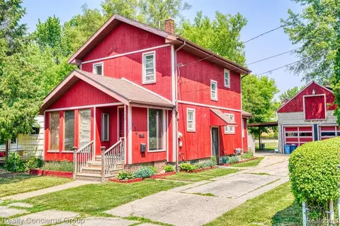 736 Vermilya Ave, Flint, MI 48507 photo 1