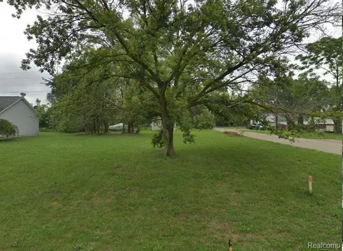 Vacant Gabriel St, Romulus, MI 48174