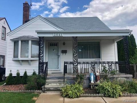 3641 Monroe St, Dearborn, MI 48124