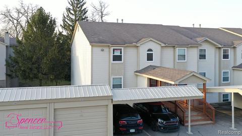 4998 Oak Hill Dr #57, Waterford, MI 48329