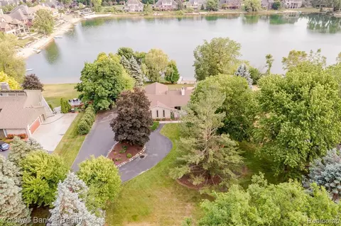 47085 7 Mile Rd, Northville, MI 48167