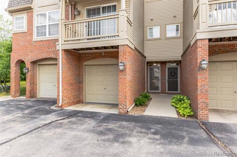 3037 Barclay Way #254, Ann Arbor, MI 48105
