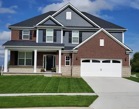 51914 Torbay Dr, Lyon, MI 48167