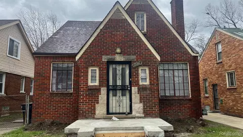 15329 Sussex St, Detroit, MI 48227