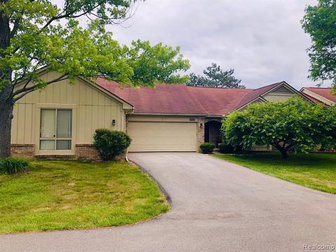 27780 Evergreen Rd, Lathrup Village, MI 48076