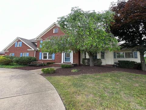 44950 W 11 Mile Rd, Novi, MI 48375