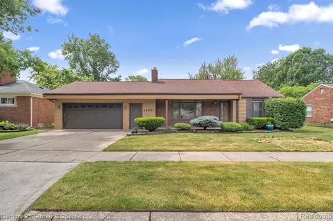 14861 Regina Ave, Allen Park, MI 48101
