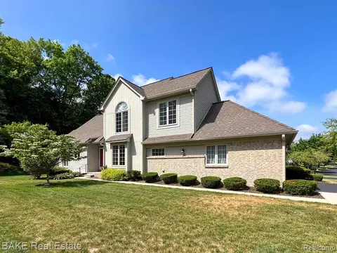 219 Saint Lawrence Blvd, Northville, MI 48168