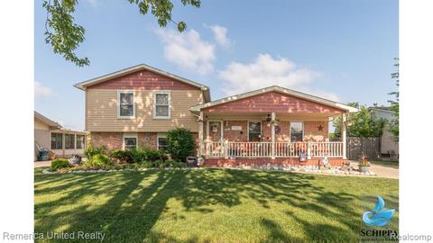 1345 Whittier Dr, Canton, MI 48187