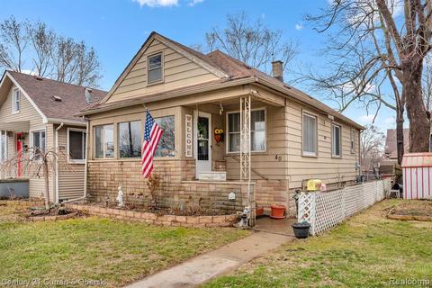 40 Cherrygrove St, Ecorse, MI 48229