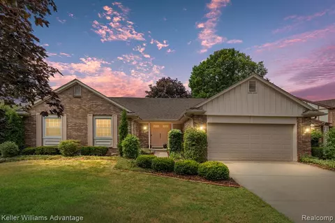 40750 Rayburn Dr, Northville, MI 48168