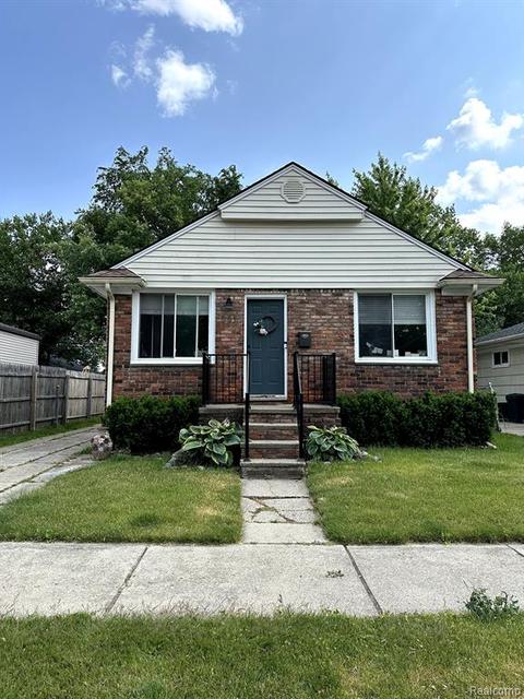 361 W Hudson Ave, Madison Heights, MI 48071