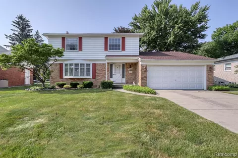 37555 Ladywood St, Livonia, MI 48154