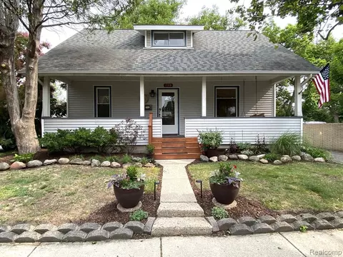 139 E Liberty St, Plymouth, MI 48170