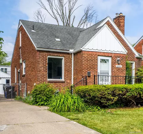 6001 Radnor St, Detroit, MI 48224