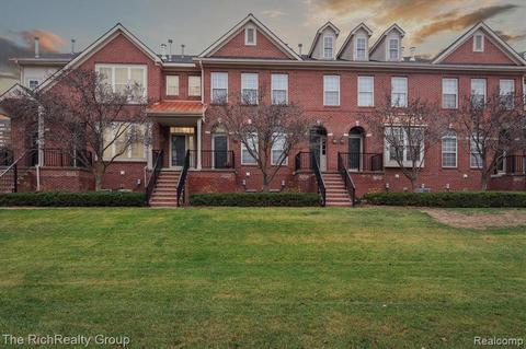 25500 Saint James, Southfield, MI 48075