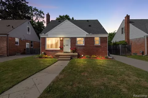 1348 11 Mile Rd, Berkley, MI 48072