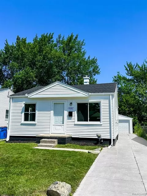 11267 Lozier Ave, Warren, MI 48089