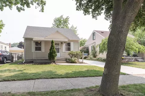 15120 Cicotte Ave, Allen Park, MI 48101