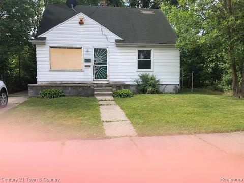 18721 Sawyer St, Detroit, MI 48228