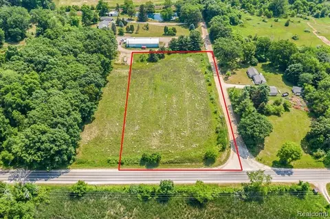 Vl Oak Grove A, Howell, MI 48855