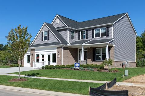 910 Preserve Ln, White Lake, MI 48386